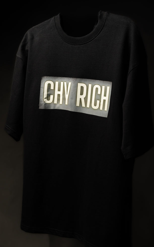 CHY RICH “Crimson Skull” Graphic Tee – Urban Streetwear Edition