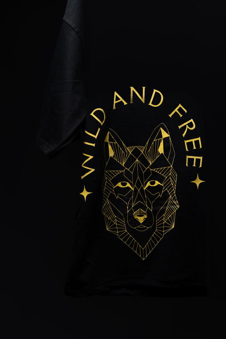 WILD AND FREE / GEOMETRIC WOLF Tee