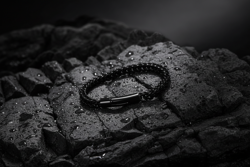 OBSIDIAN LINK BRACELET