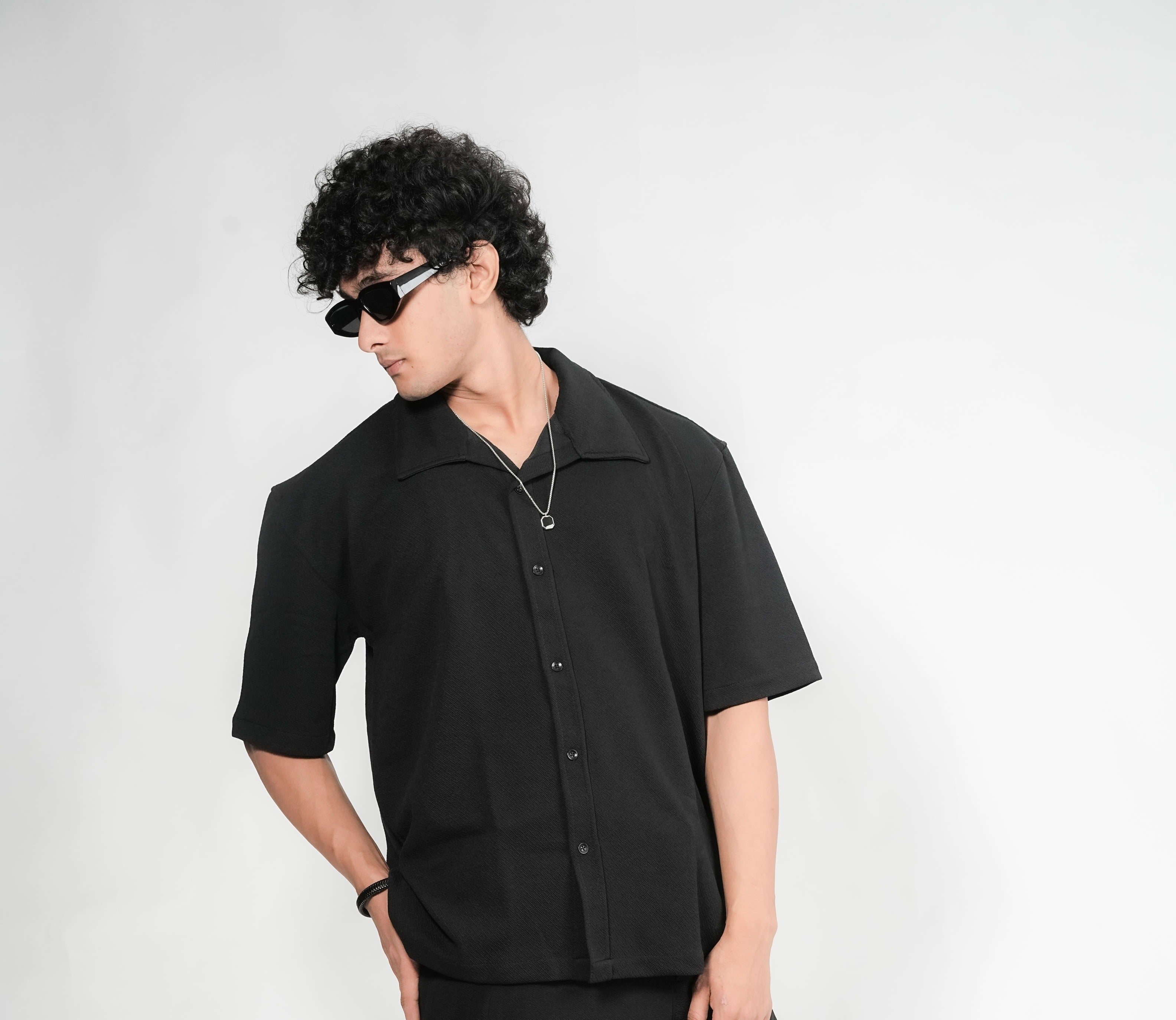 Men’s Black Shirt – Relaxed Fit, Minimalist Style
