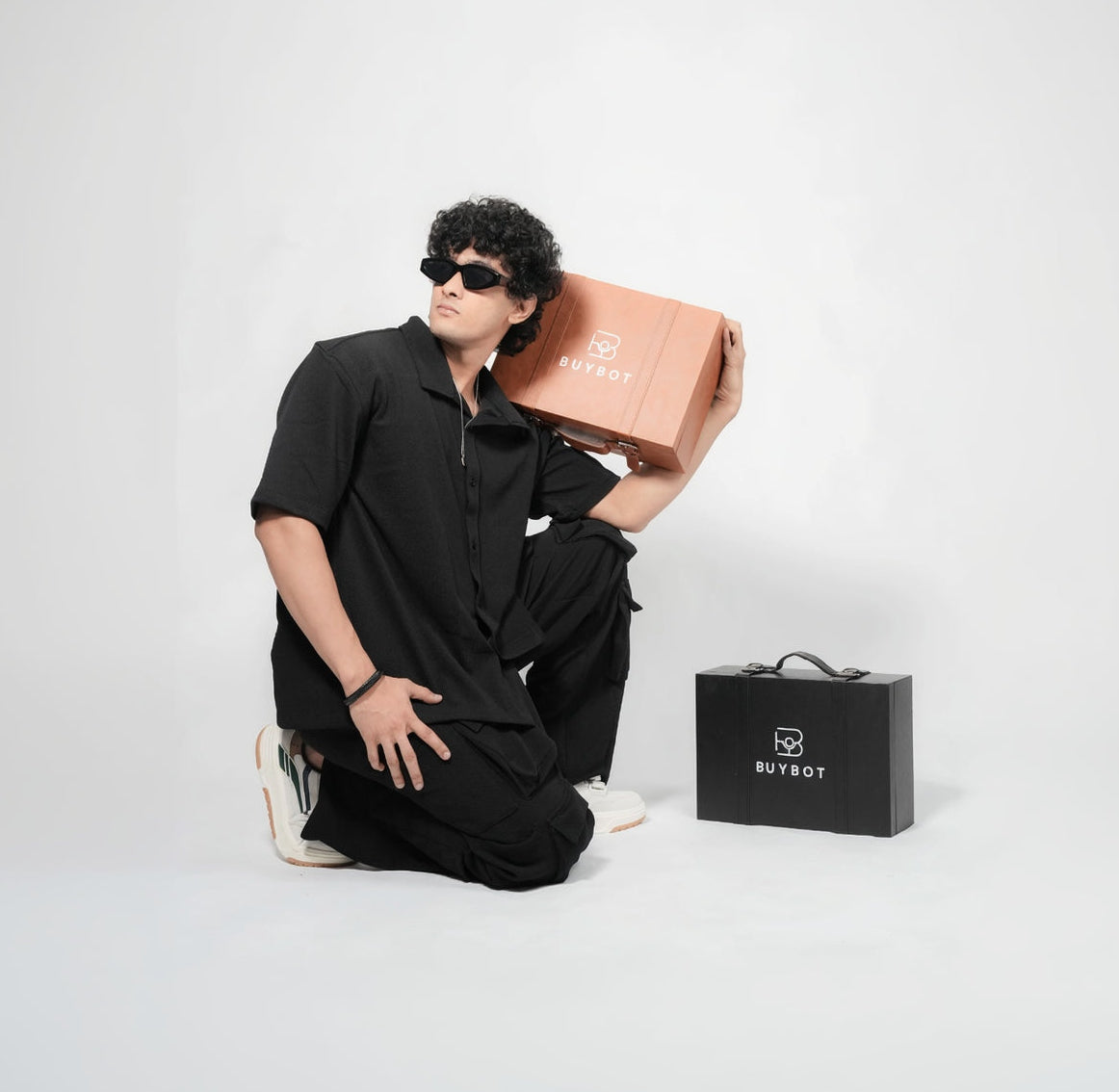 Men’s Black Shirt – Relaxed Fit, Minimalist Style