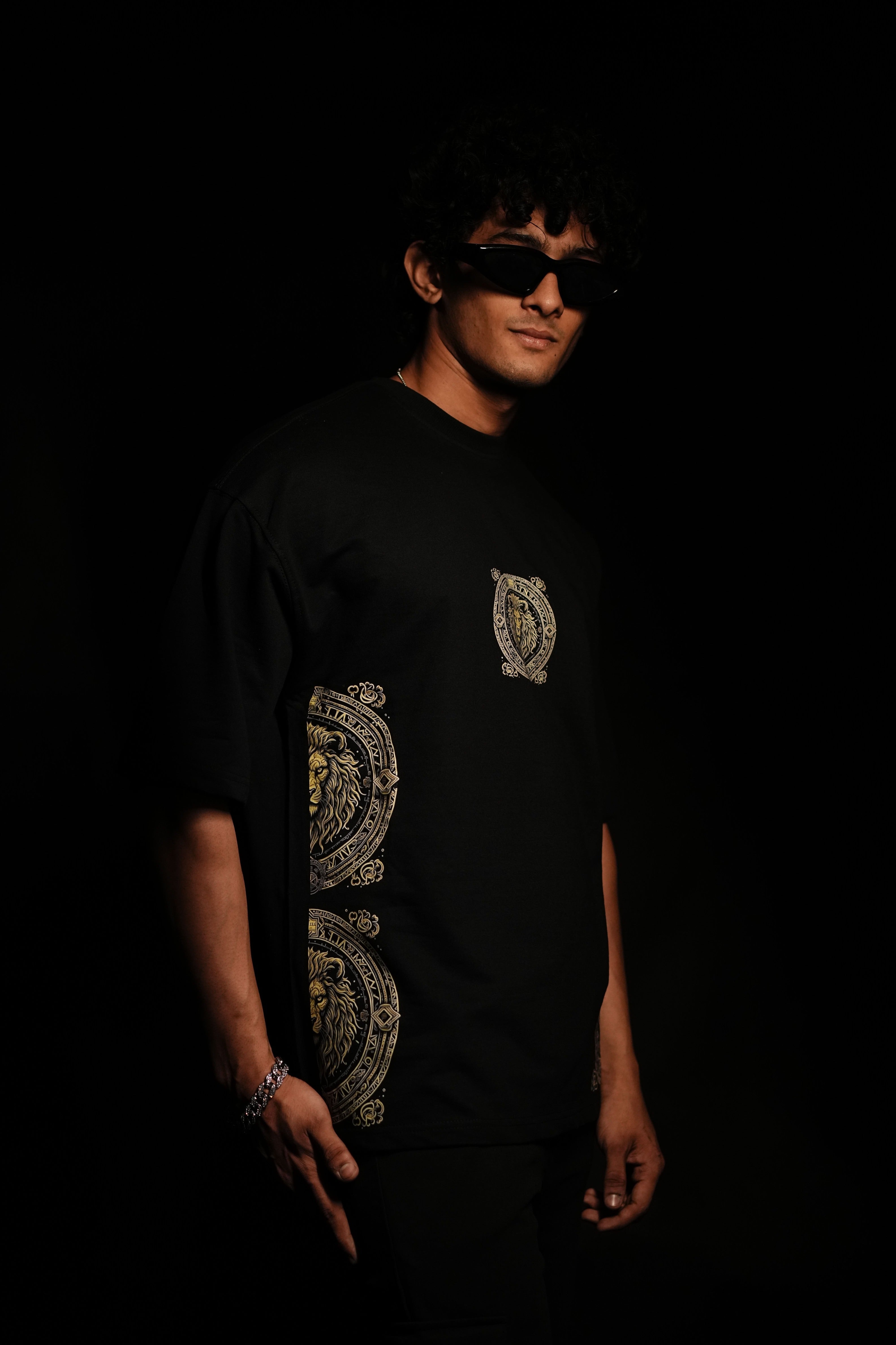 LION / TIMELESS EMBLEM Tee