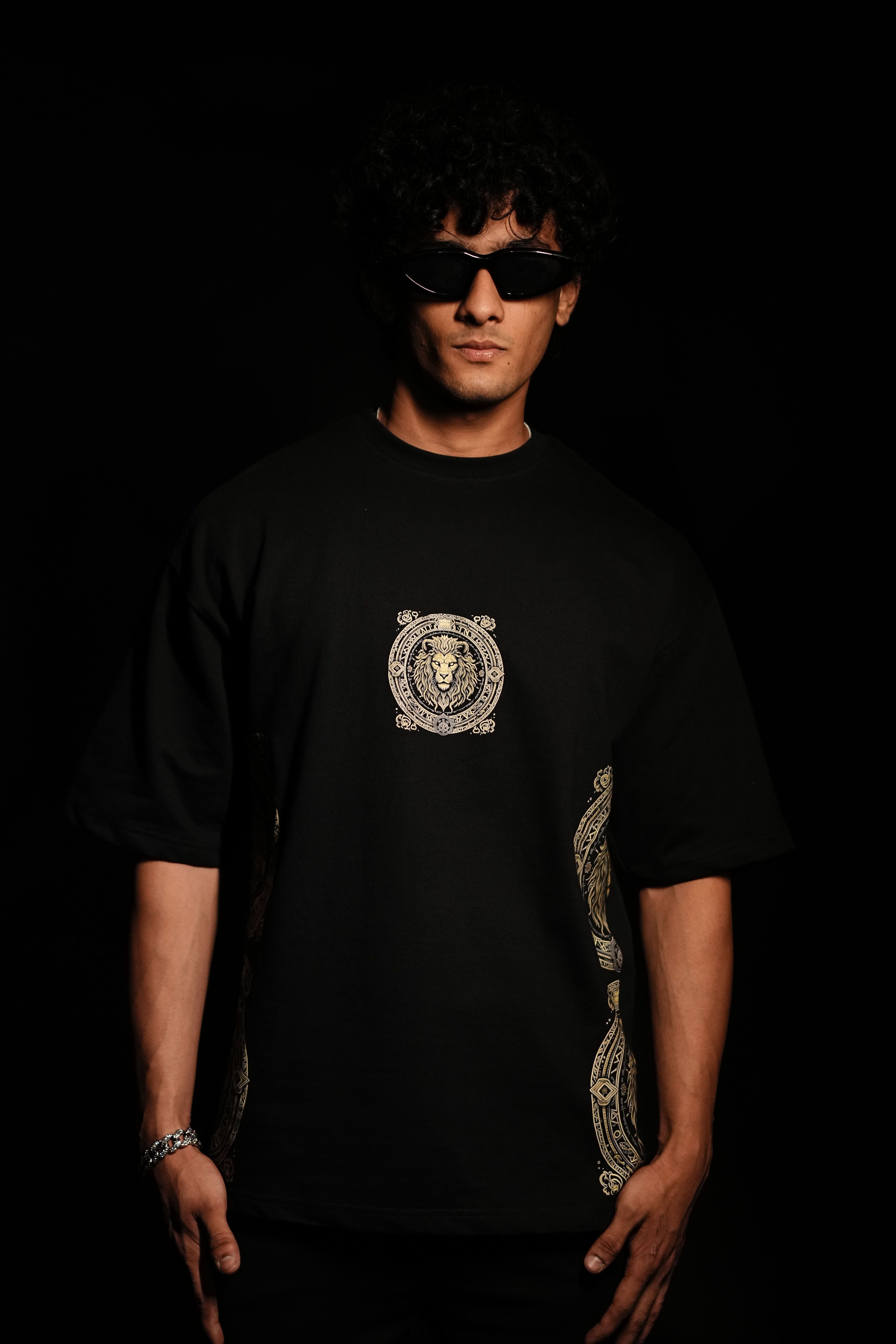 LION / TIMELESS EMBLEM Tee