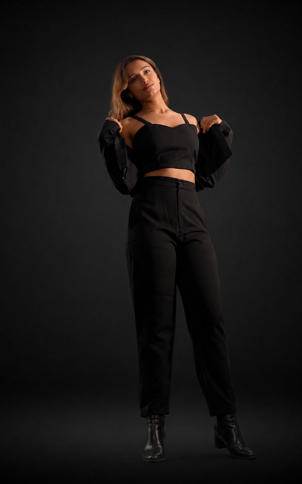 NOIR  CORD -SET